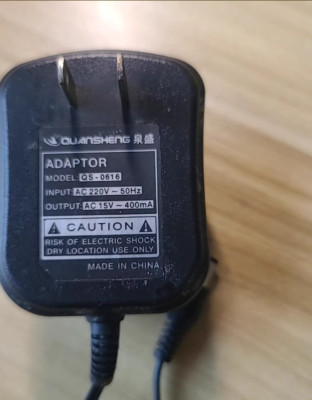 QS-0616 15V 400mA AC Adapter Power Supply Charger
