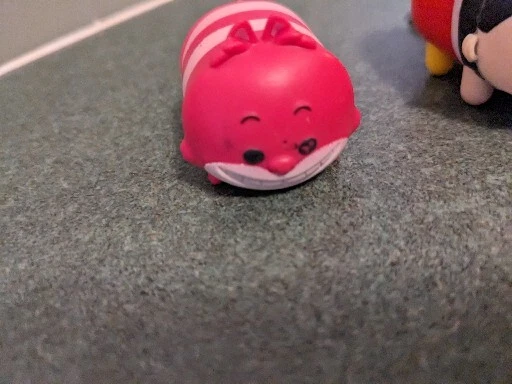 Disney Alice In Wonderland Tsum Tsum Vinyl Figures Keychain Mad Hatter Cheshire - Image 2 of 4