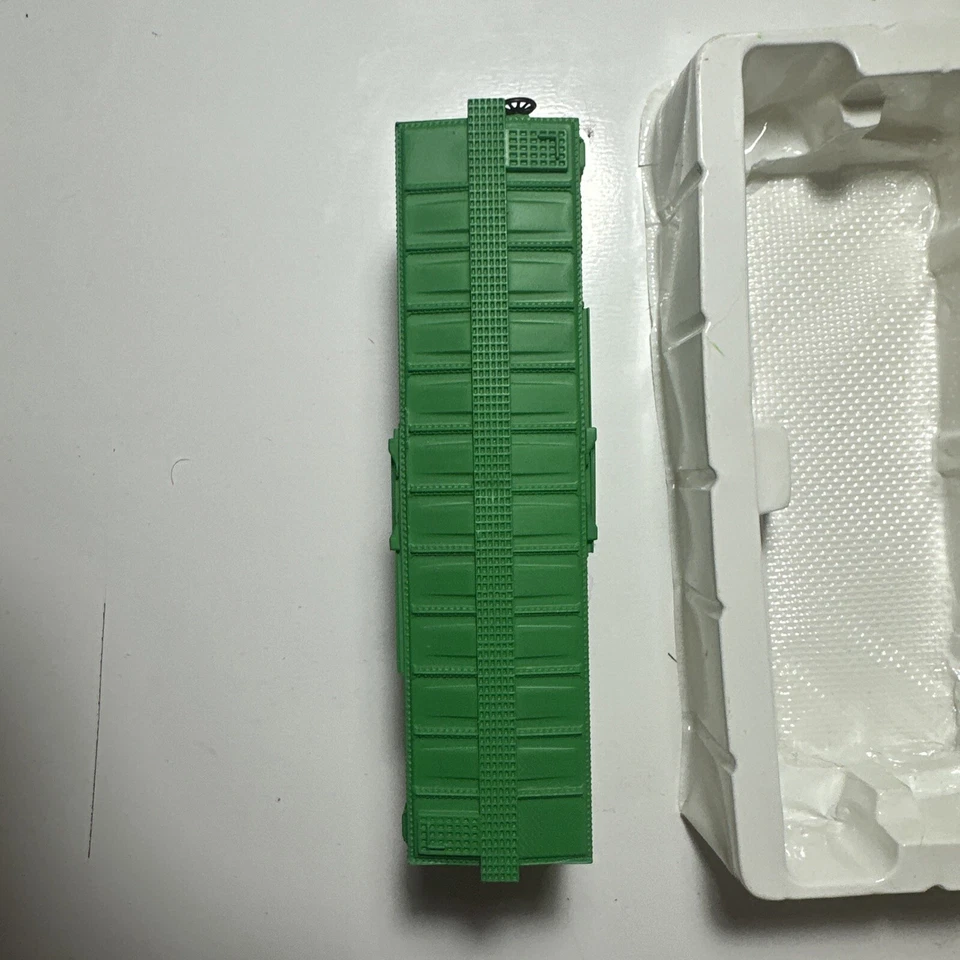 HO Scale Life-Like 8475 40' Box Car Linde LAPX 358 - Image 3 of 4