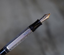 STYLO PLUME MONTBLANC MARCEL PROUST LTD. EDITION ECRIVAINS ARGENT MASSIF 925