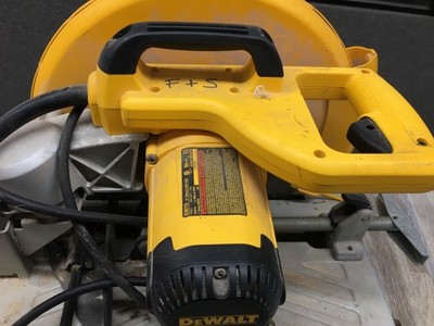 DEWALT Chop Saw, Quick-Change, 14-Inch, Old Model (D28715) TESTED