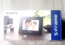 Sony DPF-A710 7" Digital Picture Frame LED