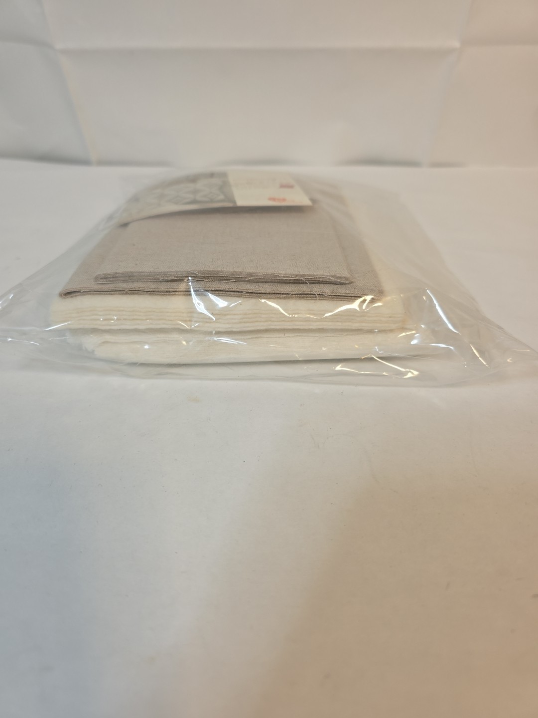 Kimberbell Soft & Cozy Chenille Pillow Cover Kit Bella Box Exclusive Unworked