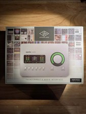 Universal Audio Apollo Solo Desktop Thunderbo...
