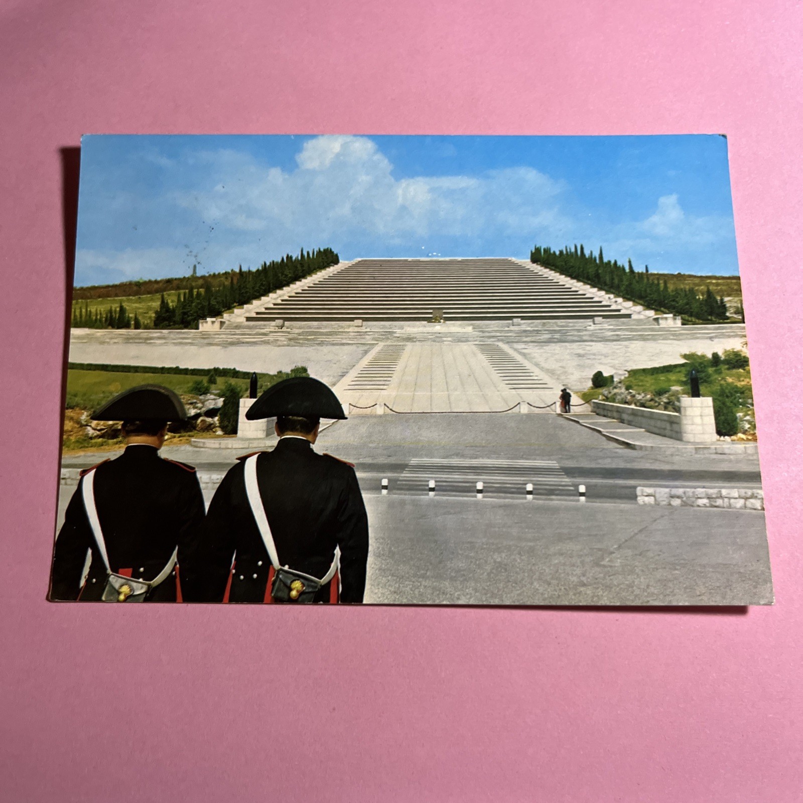 CARTOLINA A COLORI COLLEZIONE - REDIPUGLIA IL SACRARIO MILITARE - VIAGGIATA