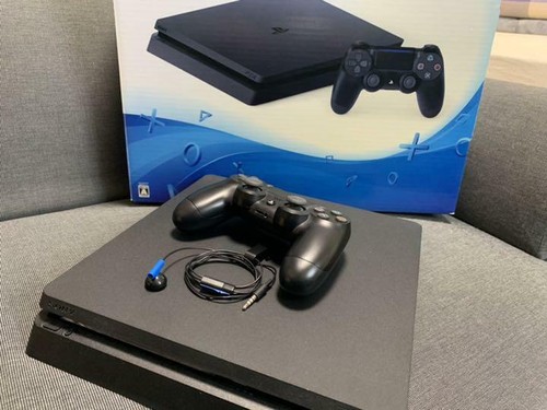 Sony PS4 PlayStation 4 500GB Jet Black CUH-2000AB01 Japan Console Controller Box Sony PS4 PlayStation 4 500GB Jet Black CUH-2000AB01 Japan Console Controller Box