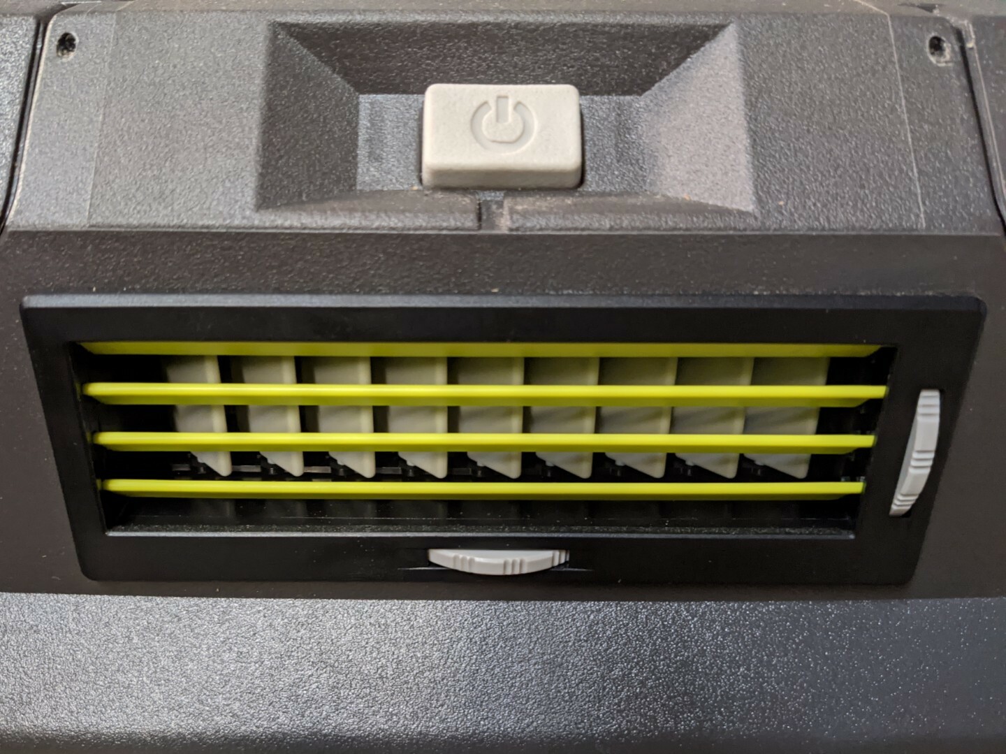 ryobi one  18 volt air conditioned 50 quart cooler