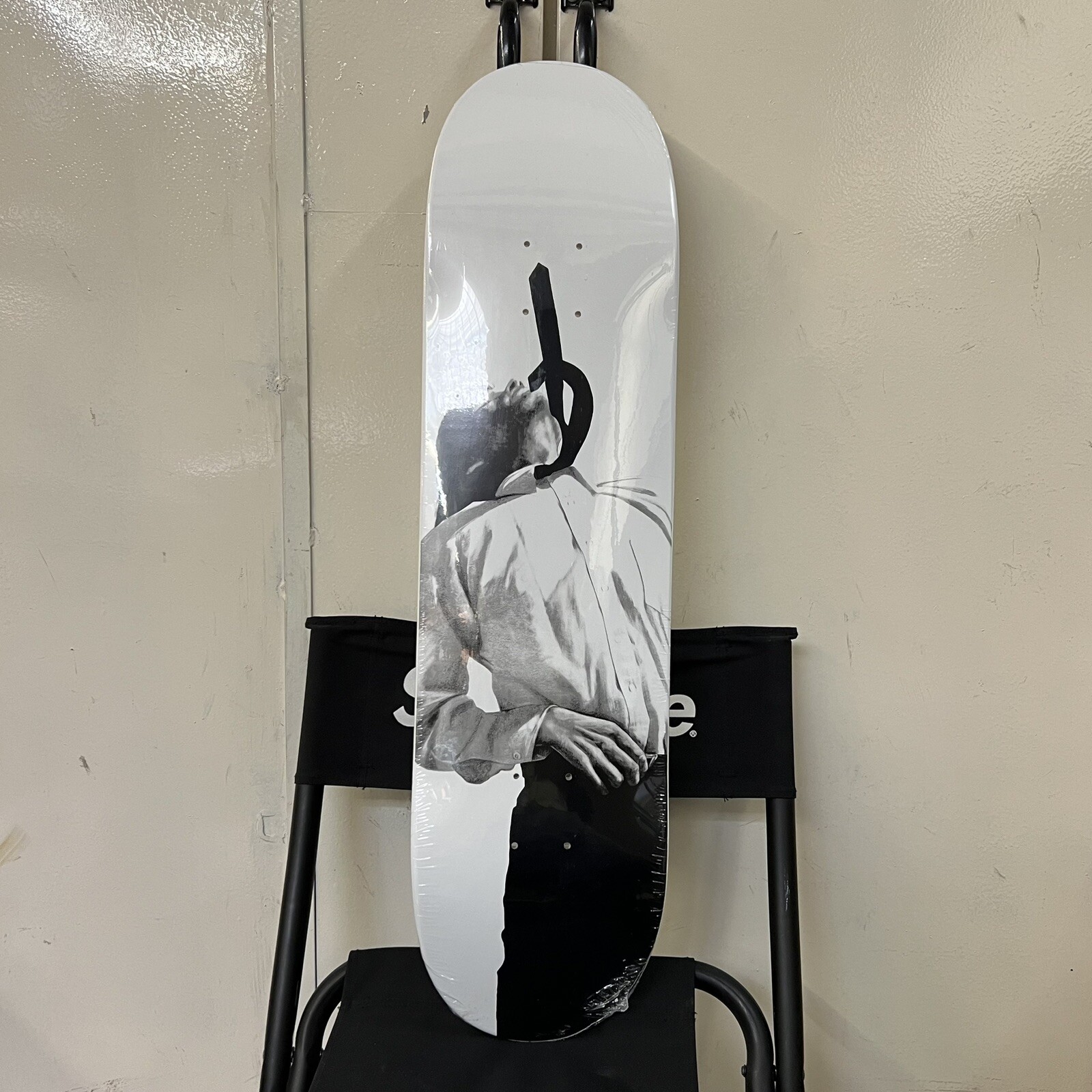 Picture 1 of 5