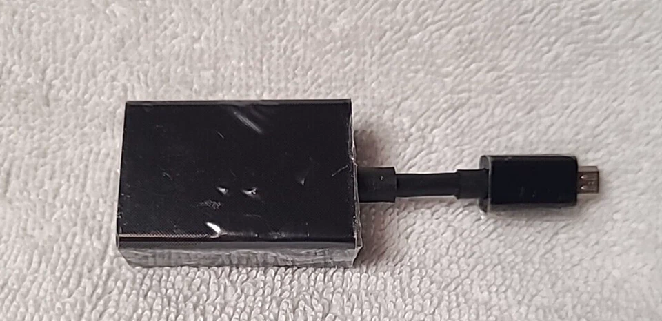 Asus Zenbook 14001-00220200 UX31 Mini-VGA to VGA Adapter 1409 1B3D - Image 2 of 4