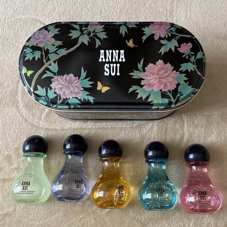 ANNA SUI 迷你乳液套装俏皮套装护肤 5 件套 25 毫升日本新品 — 第 4/4 张图片