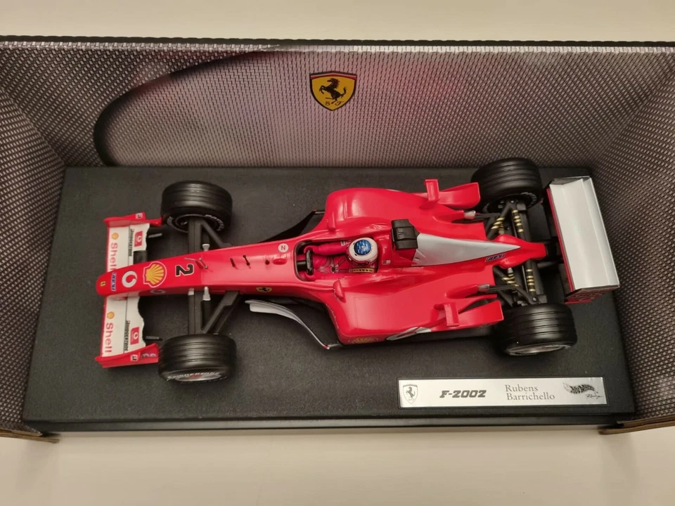 FERRARI F-2002 RUBENS BARRICHELLO - HOTWEELS 1:18 - Immagine 3 di 4