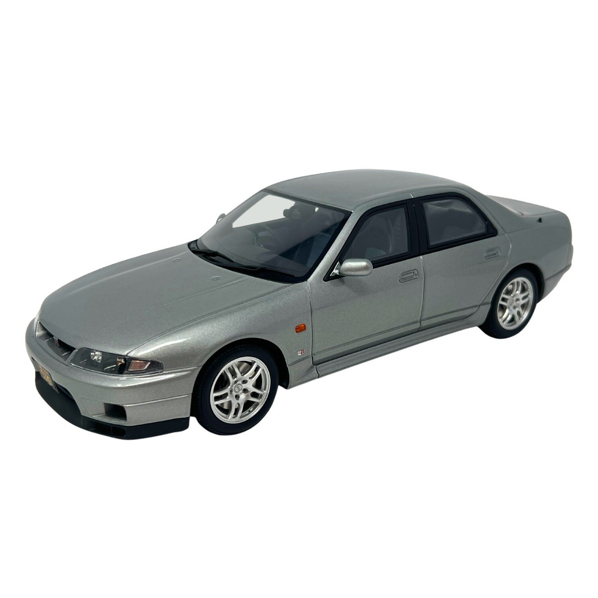 Kyosho Nissan Skyline GT-R Autech 40th Samurai Japan 1:18 Resin