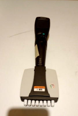 eppendorf xplorer 100-1200ul 8 Channel
