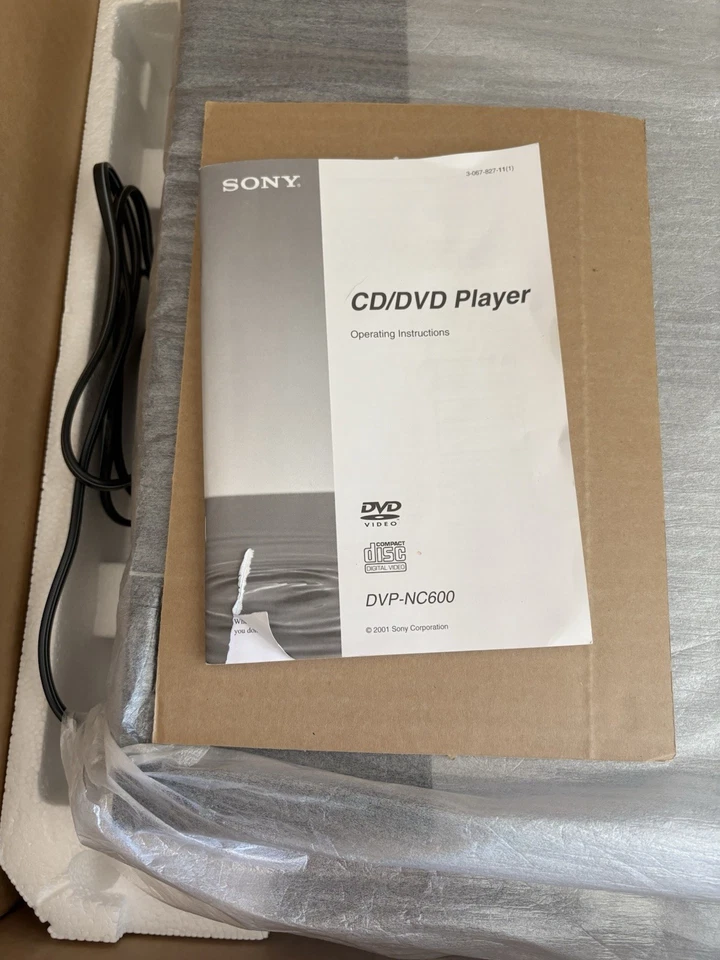 Sony 5 Disc DVD/CD Carousel Changer DVP-NC600/B Cd-r/ RW Playback Original Box - Image 2 of 4