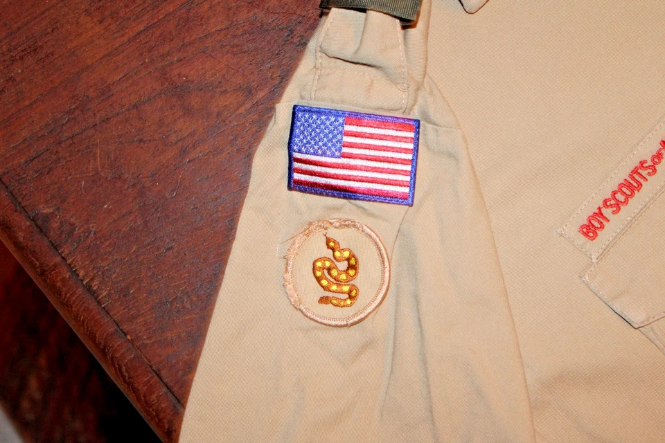 Camisa para hombre Boy Scouts of America BSA bronceada grande 100 % algodón pegada y cosida parche Foto 3 de 4