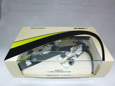Minichamps 1:43 F1 BRAWN GP BGP001 #22 #23 1-2 FINISH AUSTRALIAN GP 2009