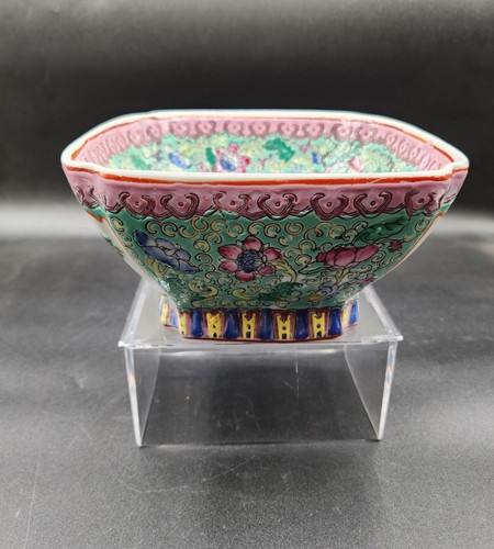 Vintage Chinese Famille Rose Porcelain Bowl Made in Macau From Lord And Taylor - Picture 4 of 11