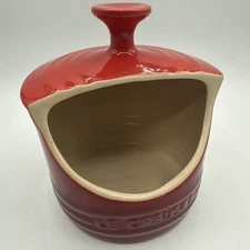 LE CREUSET- Red Ceramic 5” Salt Pig 10 Oz. Cellar Crock Excellent  Condition!