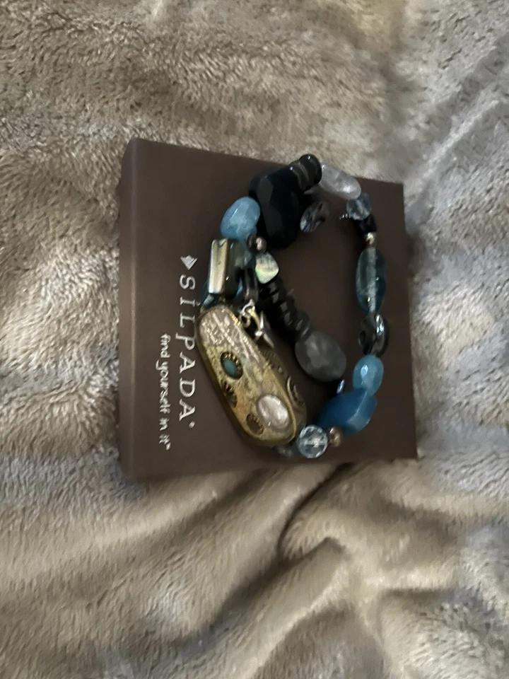 Cuarcita Silpada, Larvikita, Turquesa Estabilizada, Concha, Perla, Resignación, Papel, Foto 2 de 4