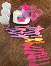 Kids Pretend Play Plastic Cup Dish and Utensil Dinnerware Cupcake Disney 28 Pcs