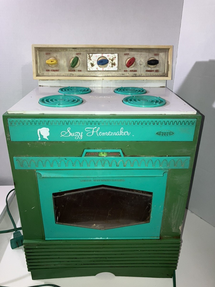 1960's Topper Suzy Homemaker Easy Bake Oven Tall UNTESTED