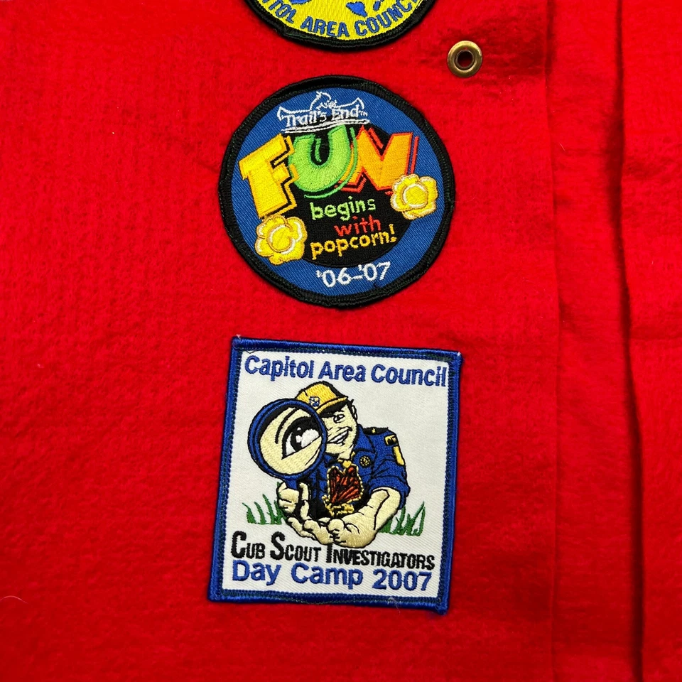 Boy Scout Vest Youth Large Red Felt Patches BSA Y2K Texas Pinewood Derby Trails - Image 4 of 4