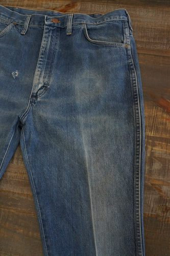 Jeans Wrangler de colección desgastados hechos en EE. UU. para hombre ~ 35 x ~ 33 (VER FOTOS 4 MEDIDAS.) - Imagen 5 de 17