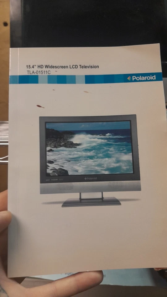 POLAROID TLA-01511C 15 Inch HDTV TV Monitor HDMI DD LCD 720p w/Manuel & Remote - Image 2 of 2