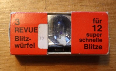 Revue Blitzwürfel 3 Stück 12 super schnelle Blitze Flash Cube Vintage OVP