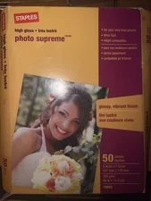 Staples Photo Supreme High Gloss Photo Paper 5x7 Inch 19892 (15 sheets only)