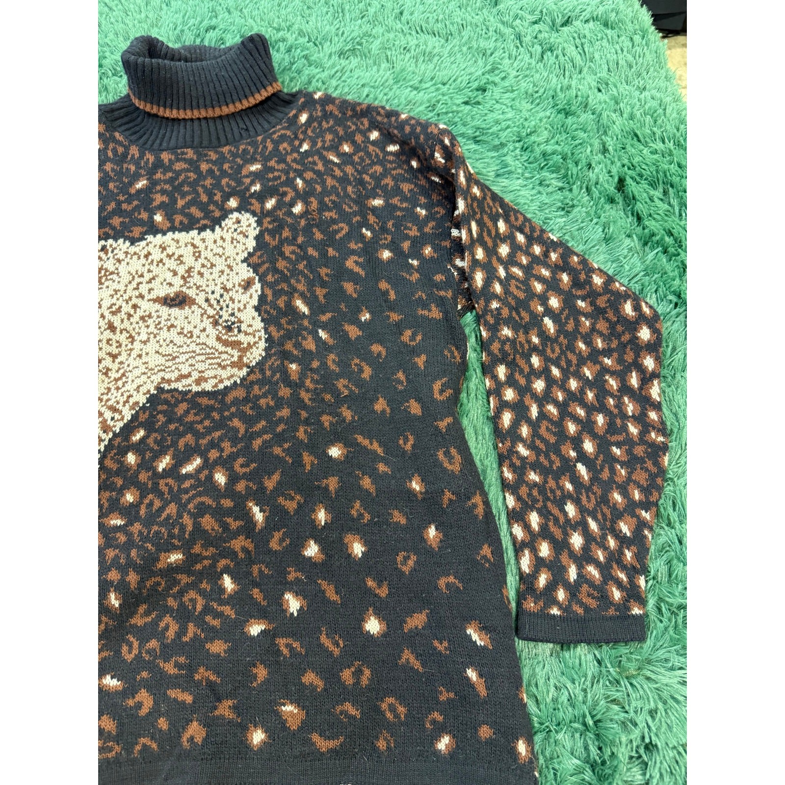 Vintage Basic Editions Cheetah Leopard Pattern Tu… - image 12
