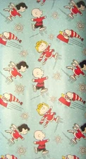 Peanuts Christmas Gift Wrapping Paper 3.33 ft x 6 yds New Not on Roll PA7030B1