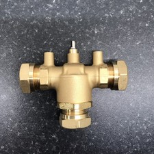 Drayton 3 Port Valve 22mm Body Only with Nuts Olives