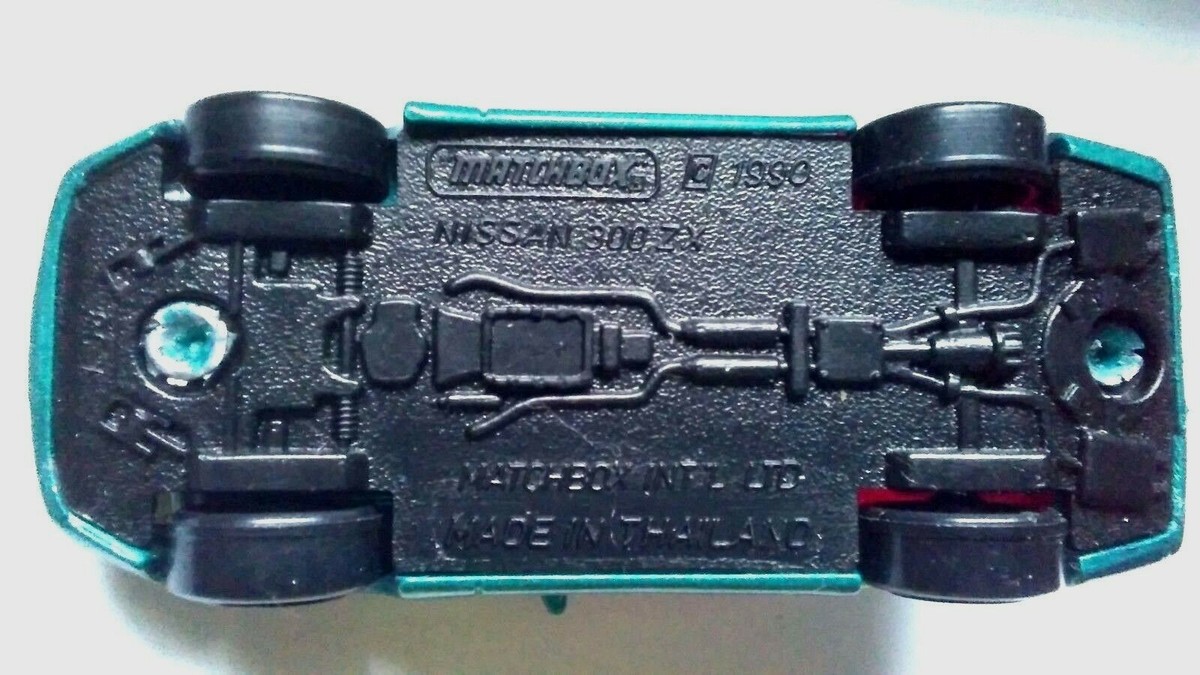 1993 MATCHBOX THE ORIGINAL COLLECTIBLES - MB 61 NISSAN 300