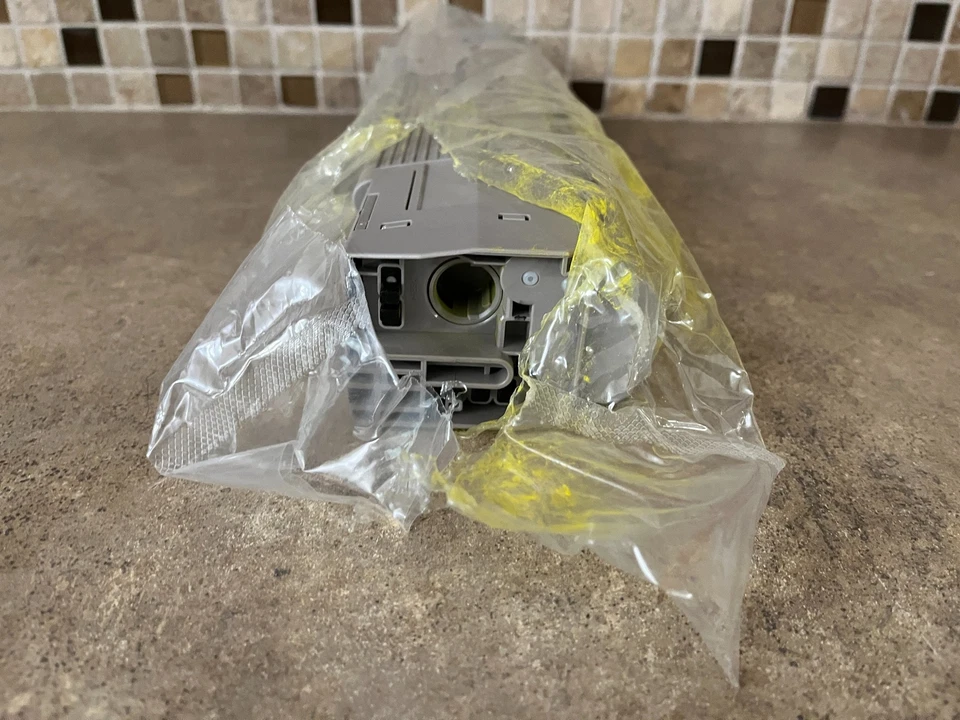 OKI 44059109 LED TYPE C14 YELLOW TONER 8000 PAGE FOR C830 PRINTER SERIES A5-107 - Image 2 of 4