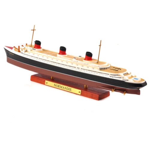 1:1250 Atlas Diecast Normandie Cruise Ship Model Boat Gift Toys For Collection - Picture 2 of 12