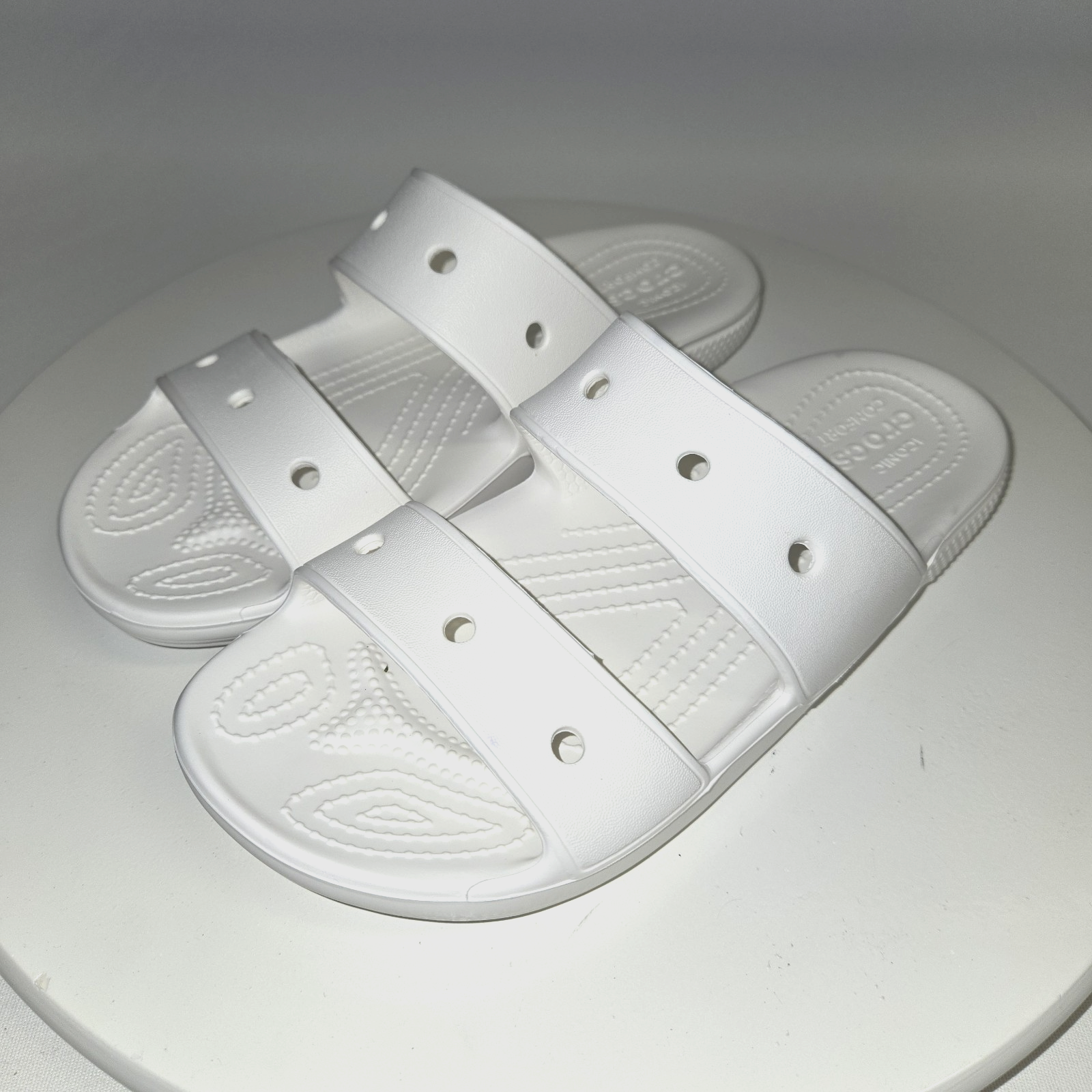 Crocs Flip Flops Slides Unisex Womens 7 Mens 5 Iconic Comfort White Jibbitz-image