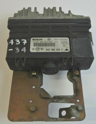 VW Golf III 3 Motorsteuergerät Bosch 032906026G, 0261203647/648, 26SA0000