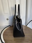 Picture 5 of 24