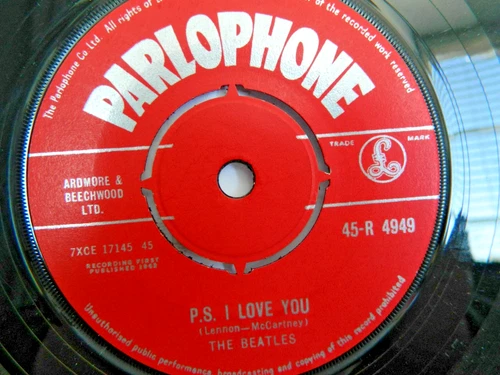 THE BEATLES  1962 UK 45 FIRST PRESS LOVE ME DO  RED PARLOPHONE 45-R 4949  MINT