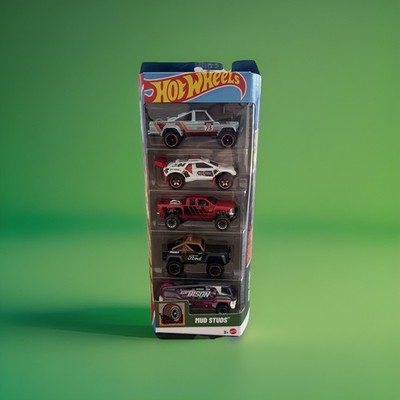 腰痛のコリを和らげるビアンストーン　ホットマット　未開封⑤ Hot Wheels 2026 Mud Studs Newest 5 pack w/Silverado,'73 Jeep