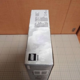 LEGO 10000 Guarded Inn Castle Lion Knights LEGEND