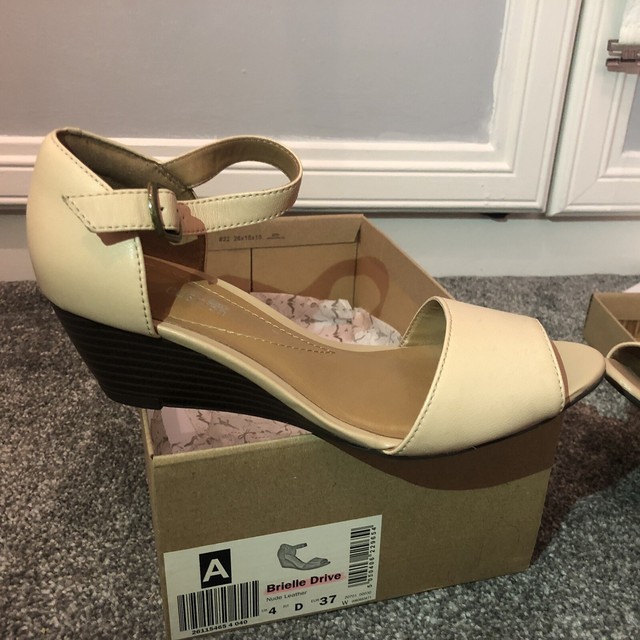 clarks nude wedges