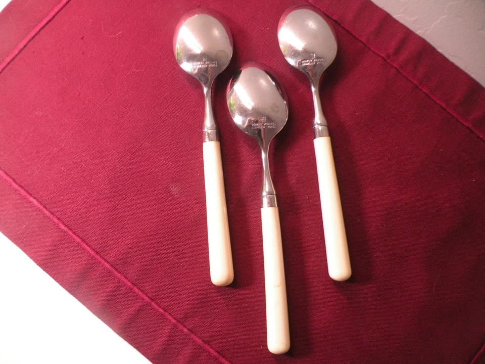 Set Of 3 Oval Soup Spoons Stanley Roberts SPECTRUM Ivory Stainless 7 5/8" - Image 4 of 4