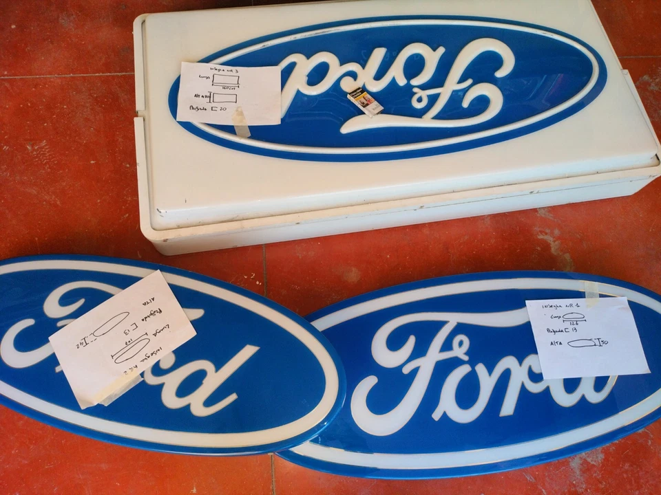Insegna Ford vintage luminosa Logo Fregio - Immagine 2 di 4