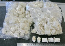 250 Pieces AMP TE Connectivity 350715-1 Mate-N-Lock 6 Conductor 6.35mm Housings