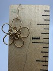 14K Yellow Gold Open Flower Dangle Earrings French Wire Floral 1.52g — photo 2