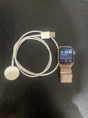 Apple Watch Series 6 | Rose + Kabel + Originalband&Roseband