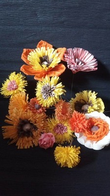 14 Krepprosen Krepp Papier Blumen mit Floristen Draht, set, Elit Etno Dekoration