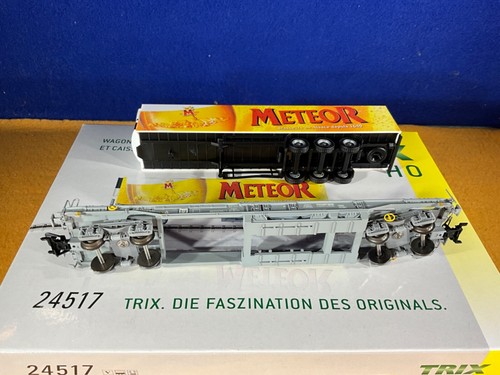 B11-40 TRAIN CAR - DEEP WELL FLAT CAR W/ METEOR - HO SCALE - TRIX HO #24517 -NIB - Picture 8 of 12